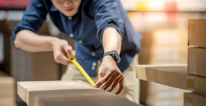 Package Dimensions Affect Shipping Costs